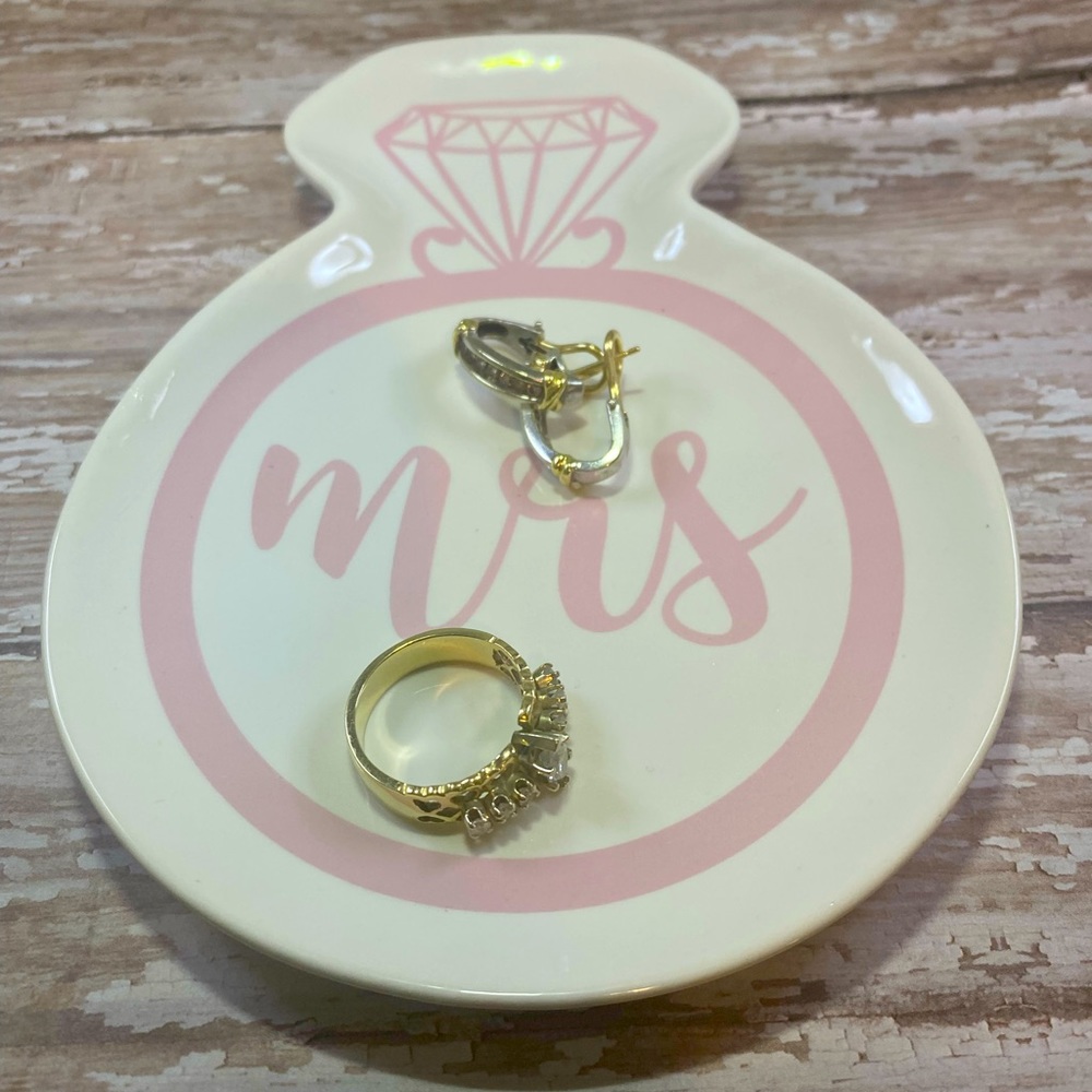 Ring and jewelry dish